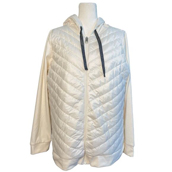 Weekends by‎ Chico's Women's Quilted Puffer Jacket Size 1 Cream Hooded Soft Cozy - Picture 1 of 9